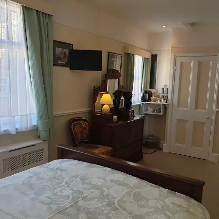 Saint Hilda's House فندق مبيت وإفطار ويتبي