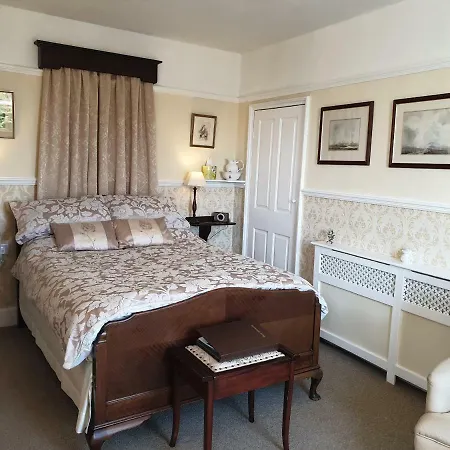 فندق مبيت وإفطار Saint Hilda's House ويتبي